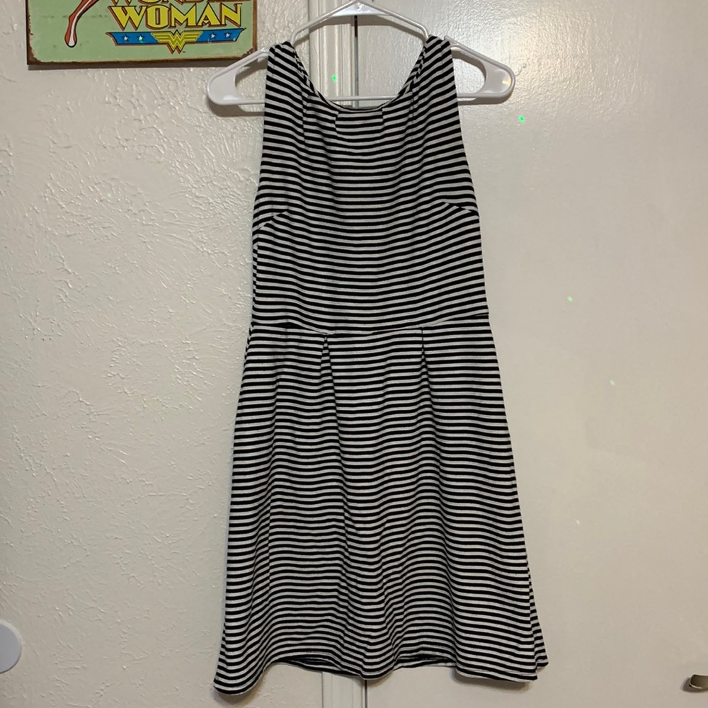 Medina business casual black and white striped dress with pockets